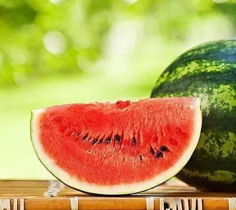 打架吃瓜郡,揭秘民间纷争背后的趣味故事