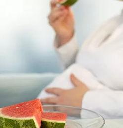孕妇不可吃瓜,为何孕妇不宜食用瓜类水果
