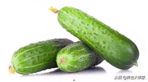 尿酸高的人经常吃瓜,瓜果的合理摄入与尿酸控制